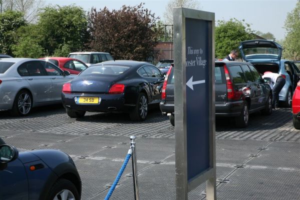 Baltic Roads Drogi tymczasowe na parkingu