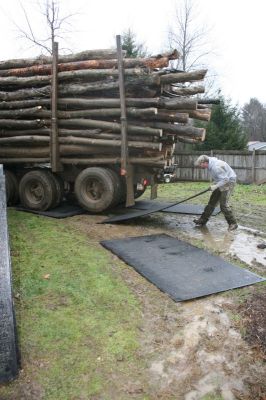 załadunek drewna z wykorzystaniem drogi tymczasowej