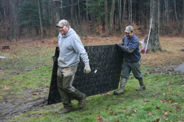 załadunek drewna z wykorzystaniem drogi tymczasowej